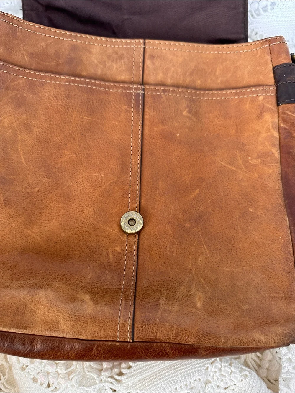 Fossil brand style